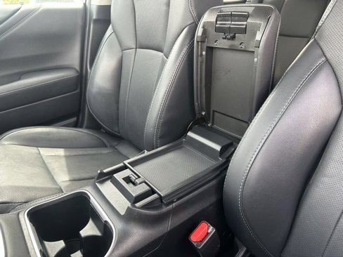 Used 2024 Subaru Outback Limited image 37