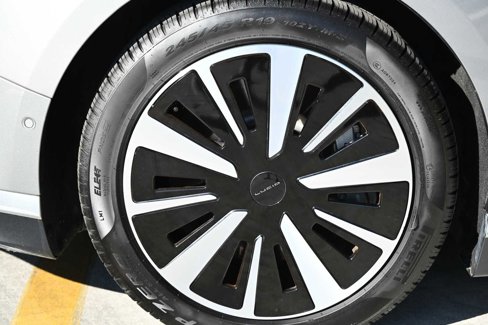 Used 2023 Lucid Air Pure image 9