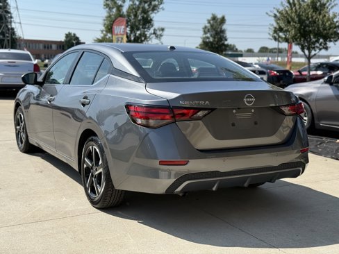 Used 2024 Nissan Sentra SV image 5