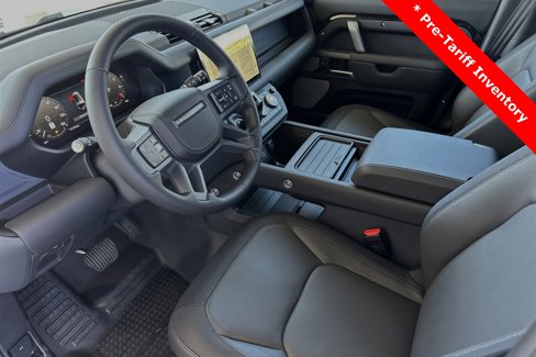 New 2024 Land Rover Defender 130 X-Dynamic SE image 9