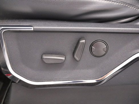 Used 2022 Ford F150 Lariat w/ FX4 Off-Road Package image 7