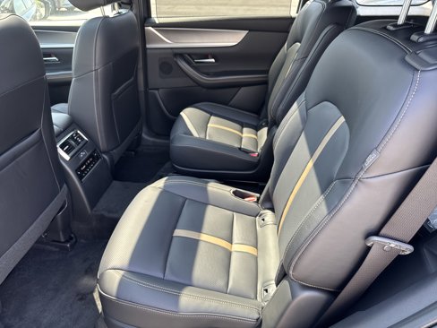 New 2025 MAZDA CX-90 3.3 Turbo w/ Premium Plus Pkg image 13