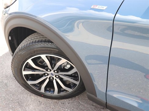 New 2025 Ford Explorer ST-Line image 4