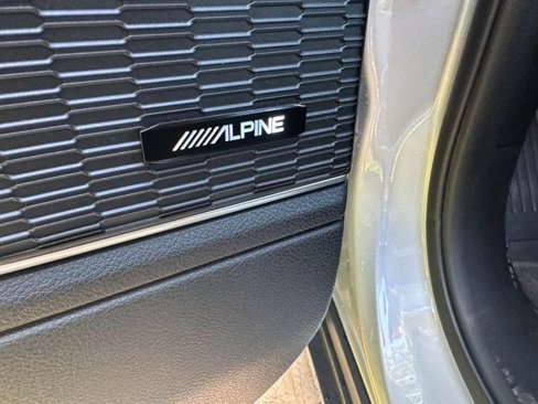 New 2025 Jeep Grand Cherokee L Limited w/ Black Appearance Package image 23