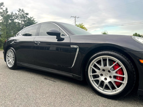 Used 2010 Porsche Panamera Turbo image 5