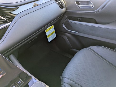 New 2025 INFINITI QX80 Luxe image 20