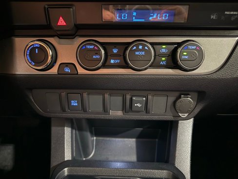 Used 2023 Toyota Tacoma SR image 23