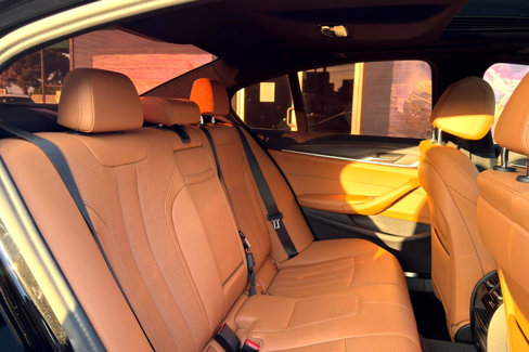 Used 2022 BMW 530i w/ Convenience Package image 16