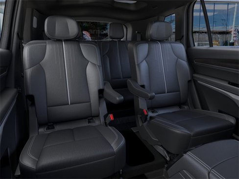 New 2026 Cadillac Vistiq Sport w/ LPO, Floor Liner Package image 17
