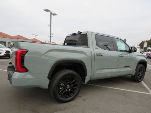 New 2025 Toyota Tundra Limited image 17