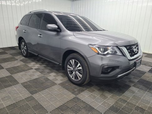 Used 2019 Nissan Pathfinder S image 12