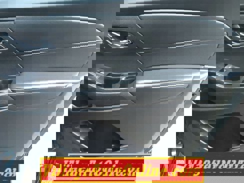 Used 2020 Chevrolet Traverse LT w/ LT Premium Package image 42