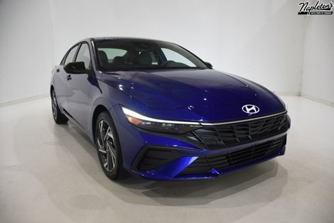 New 2025 Hyundai Elantra Sport w/ Cargo Package image 1
