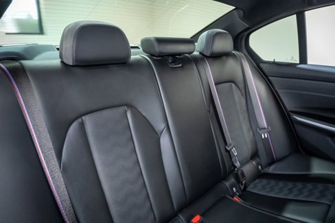 Used 2024 BMW M3 Competition w/ Executive Package image 39