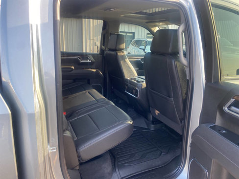 Used 2025 GMC Sierra 1500 Elevation w/ Elevation Premium Package image 17