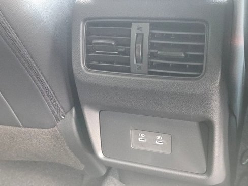 New 2026 Nissan Rogue SV image 7