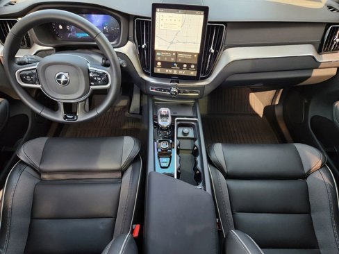 Certified 2026 Volvo XC60 T8 Polestar image 25