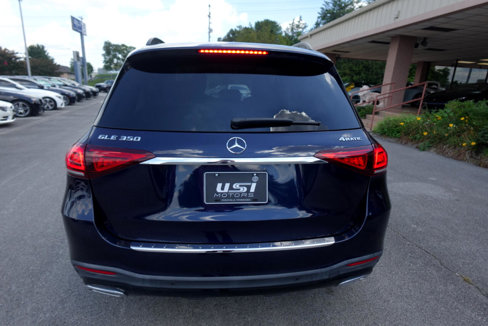 Used 2020 Mercedes-Benz GLE 350 4MATIC w/ AMG Line Exterior image 3