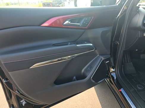 New 2026 Chevrolet Traverse RS w/ LPO, Floor Liner Package image 17