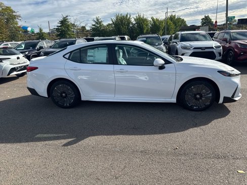 New 2026 Toyota Camry SE image 28