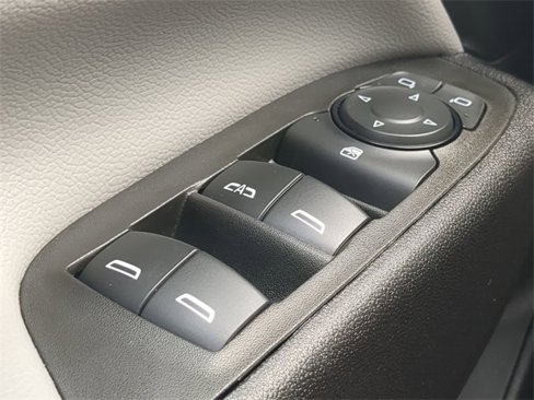 Used 2024 Chevrolet Equinox LS w/ LS Convenience Package image 13