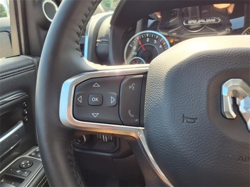 Used 2024 RAM 2500 Laramie image 17