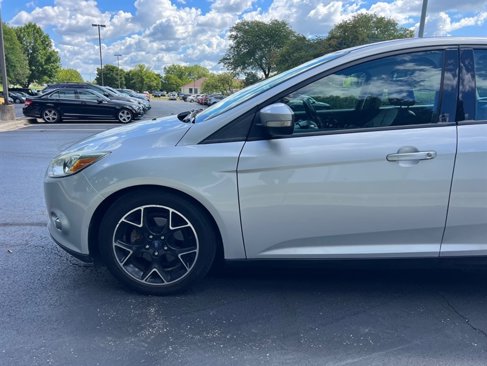 Used 2014 Ford Focus SE w/ Equipment Group 201A image 40