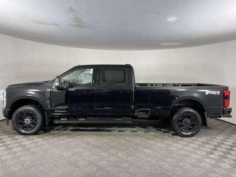 New 2026 Ford F350 XLT image 3