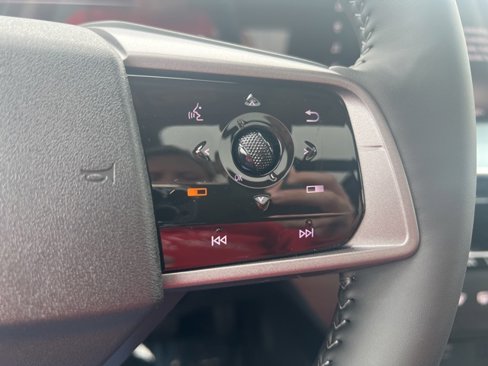 New 2025 Nissan Murano SL image 13