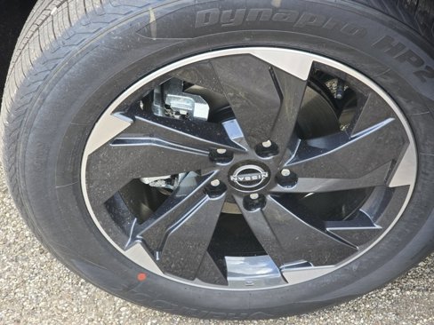 New 2026 Nissan Rogue SV image 18