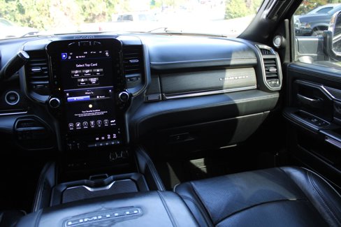 Used 2019 RAM 2500 Limited image 13