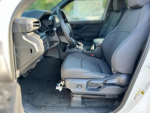 New 2025 Toyota Tacoma SR image 7