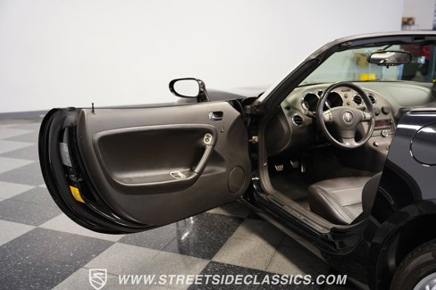 Used 2007 Pontiac Solstice GXP w/ Premium Package image 35