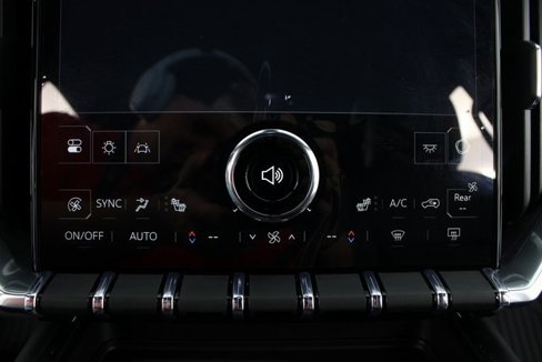 New 2025 GMC Acadia Elevation w/ Elevation Premium Package image 7