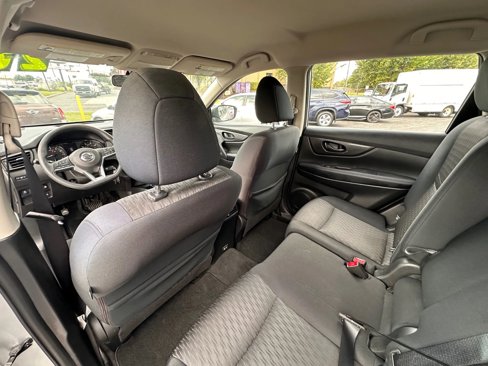 Used 2020 Nissan Rogue S image 14
