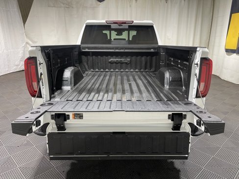 Used 2024 GMC Sierra 1500 AT4 w/ Technology Package image 25