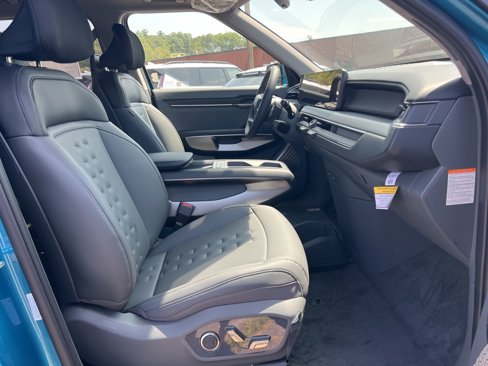 New 2026 Kia EV9 Wind image 14