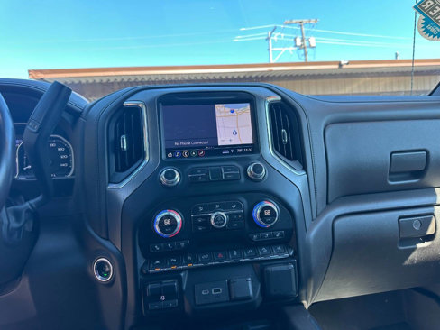 Used 2019 GMC Sierra 1500 Denali w/ Denali Ultimate Package image 9