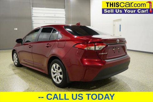Used 2025 Toyota Corolla LE image 5