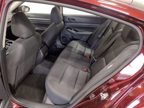 Used 2023 Nissan Altima 2.5 SV image 19