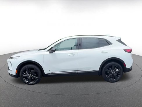 Used 2024 Buick Envision Sport Touring image 8
