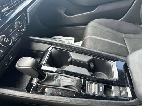 Used 2024 Honda Accord Sport image 29