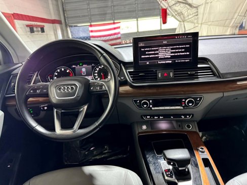 Used 2022 Audi Q5 2.0T Premium image 18