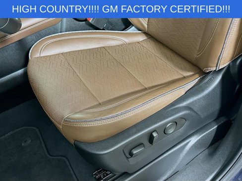 Used 2023 Chevrolet Suburban High Country image 20