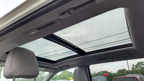 Used 2015 Toyota Highlander Limited Platinum image 23