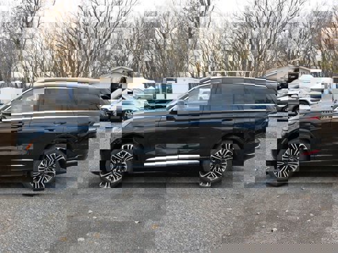 New 2025 Lincoln Aviator Black Label image 14