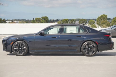 New 2026 BMW 740i w/ Premium Package image 4