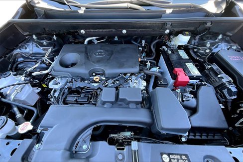 Used 2024 Toyota RAV4 LE image 33