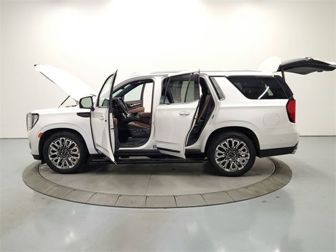 Used 2024 GMC Yukon Denali Ultimate image 13