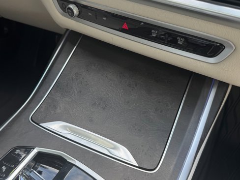 Used 2025 BMW X7 xDrive40i w/ M Sport Package image 34